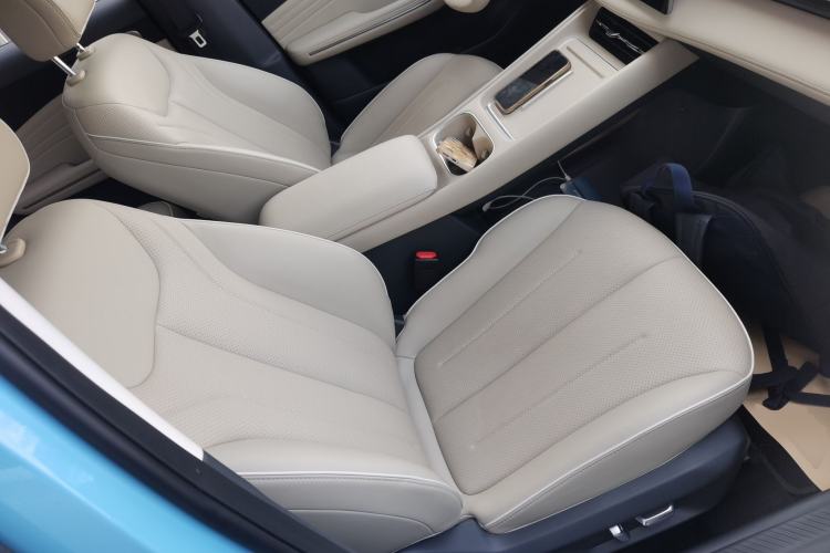 Used Baojun Yunhai 2025 Model 500km Pure Electric Travel Edition Right Front Seat