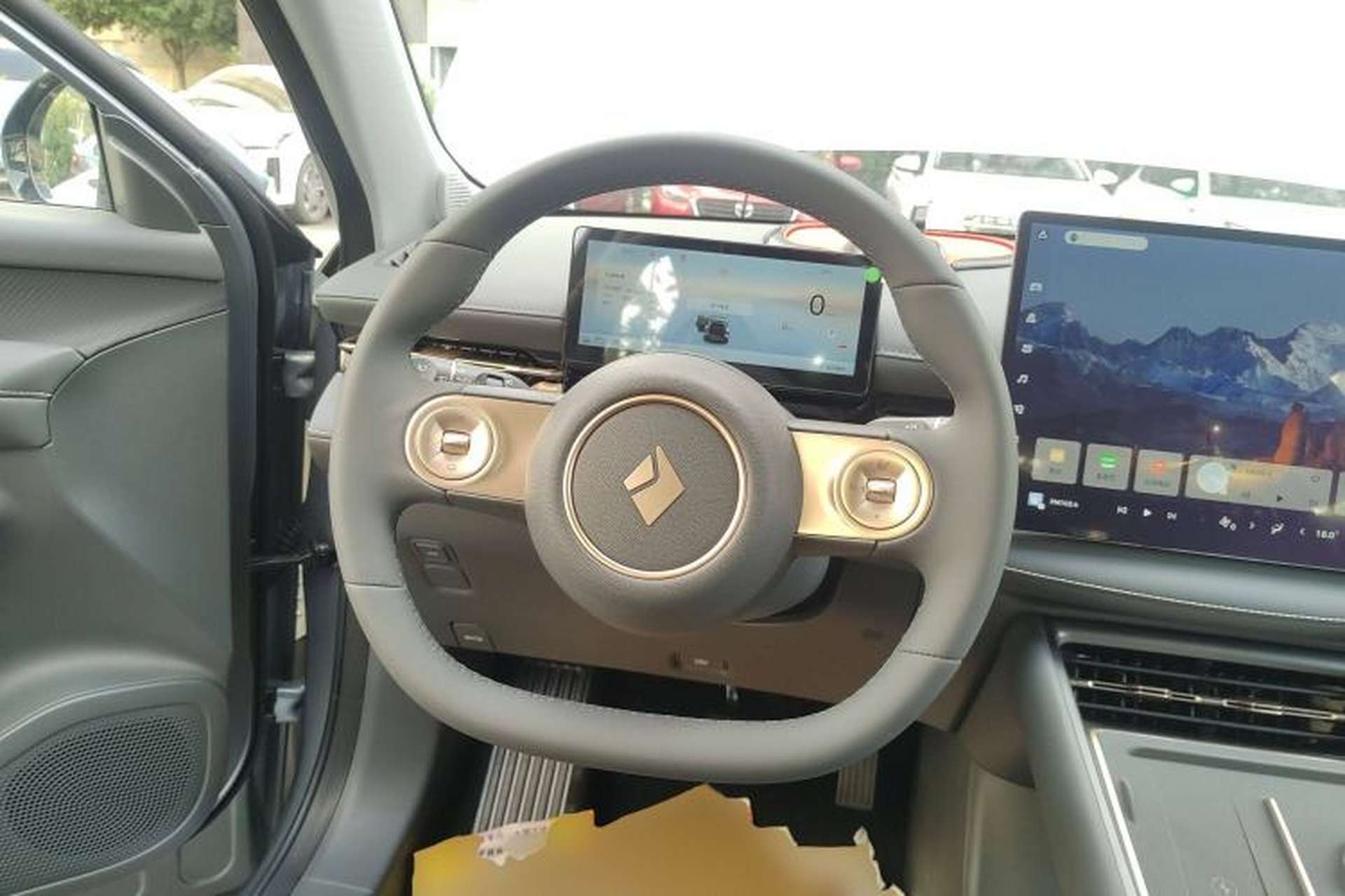 Used Baojun Yunhai 2025 Model 500km Pure Electric Travel Edition Steering Wheel