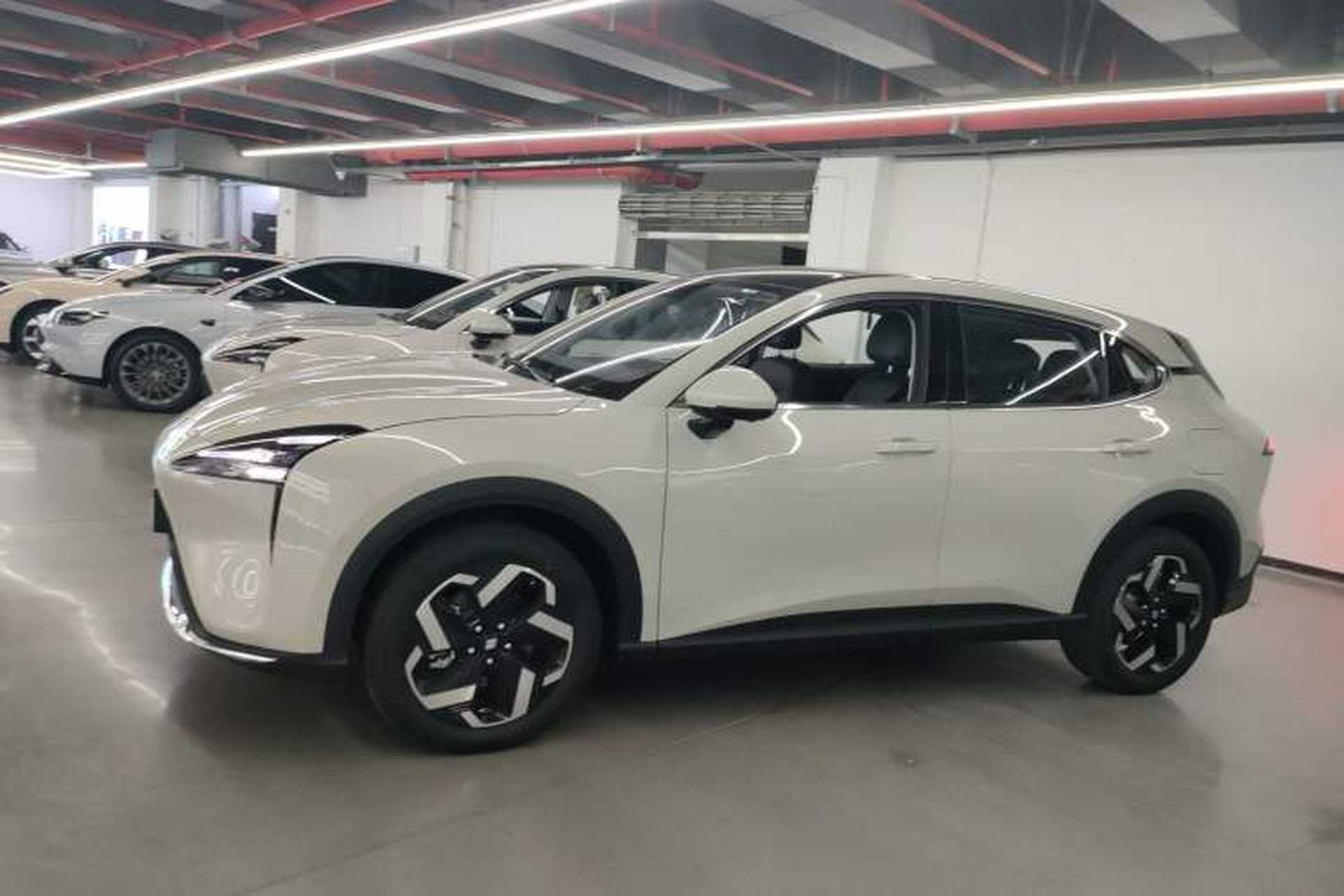 Used Baojun Yunhai 2025 Model 500km Pure Electric Travel Edition Left Side