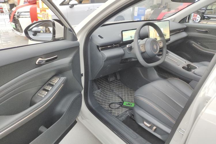 Used Baojun Yunhai 2025 Model 500km Pure Electric Travel Edition Driver Seat