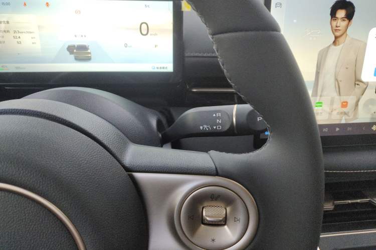 Used Baojun Yunhai 2025 Model 500km Pure Electric Travel Edition Gear Lever