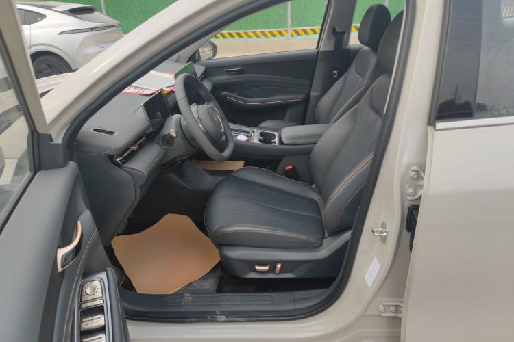 Used Baojun Yunhai 2025 Model 500km Pure Electric Travel Edition Left Front Seat
