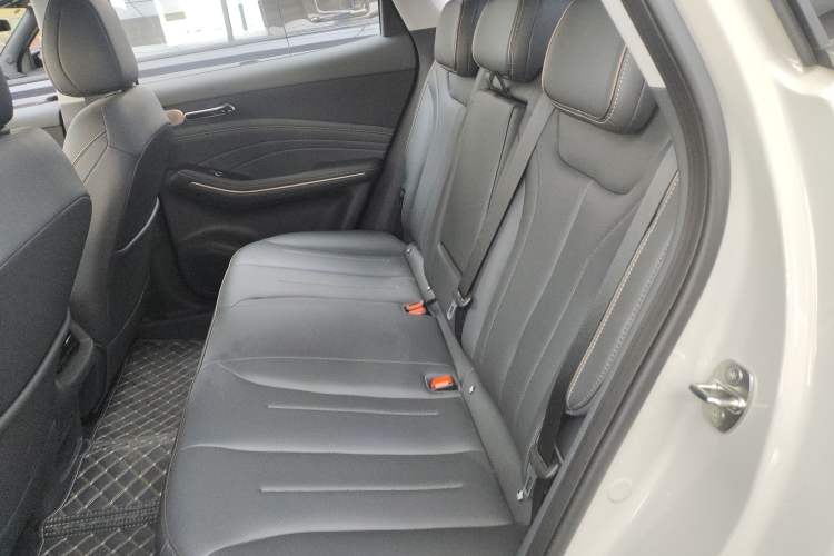 Used Baojun Yunhai 2025 Model 500km Pure Electric Travel Edition Left Rear Seat