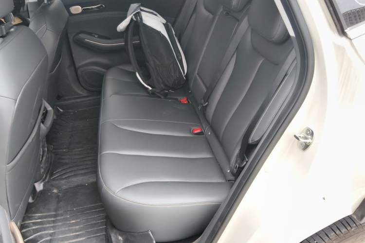 Used Baojun Yunhai 2025 Model 500km Pure Electric Travel Edition Left Rear Seat