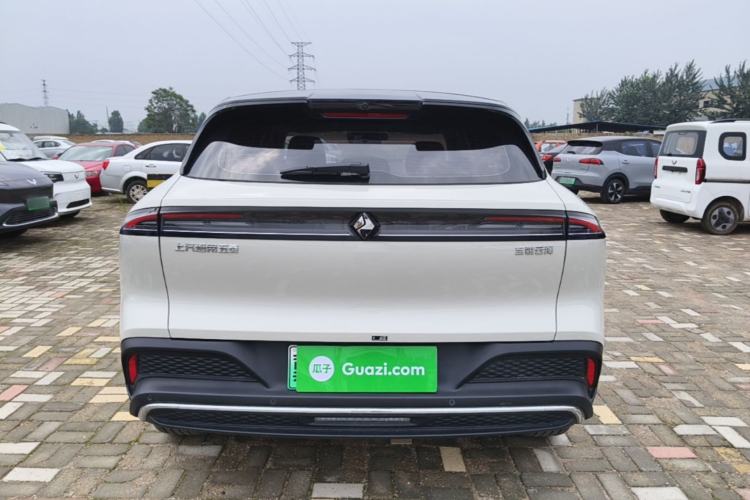 Used Baojun Yunhai 2025 Model 500km Pure Electric Travel Edition Rear