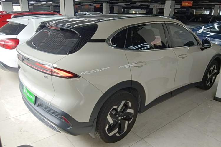 Used Baojun Yunhai 2025 Model 500km Pure Electric Travel Edition Rear Right 45 Deg