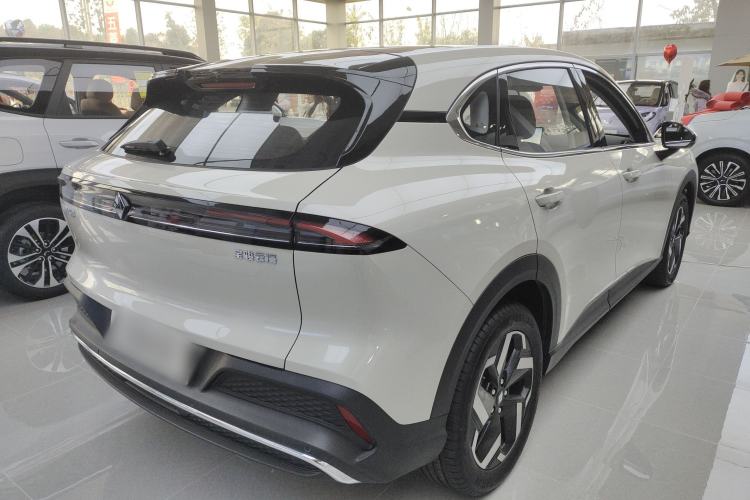 Used Baojun Yunhai 2025 Model 500km Pure Electric Travel Edition Rear Right 45 Deg