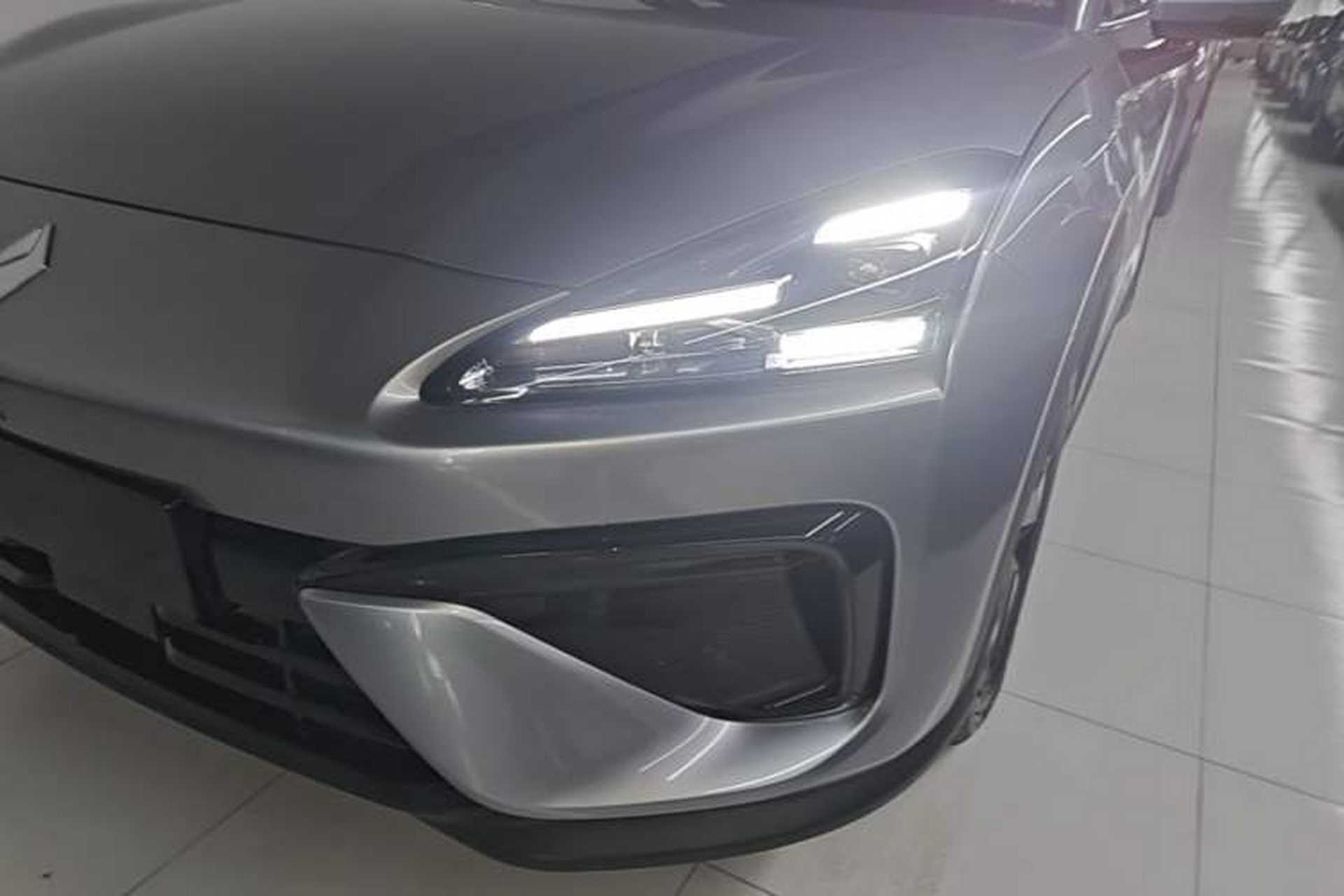 Used Baojun Yunhai 2026 Model 140km Plug-in Hybrid Standard Edition Left Front Headlight