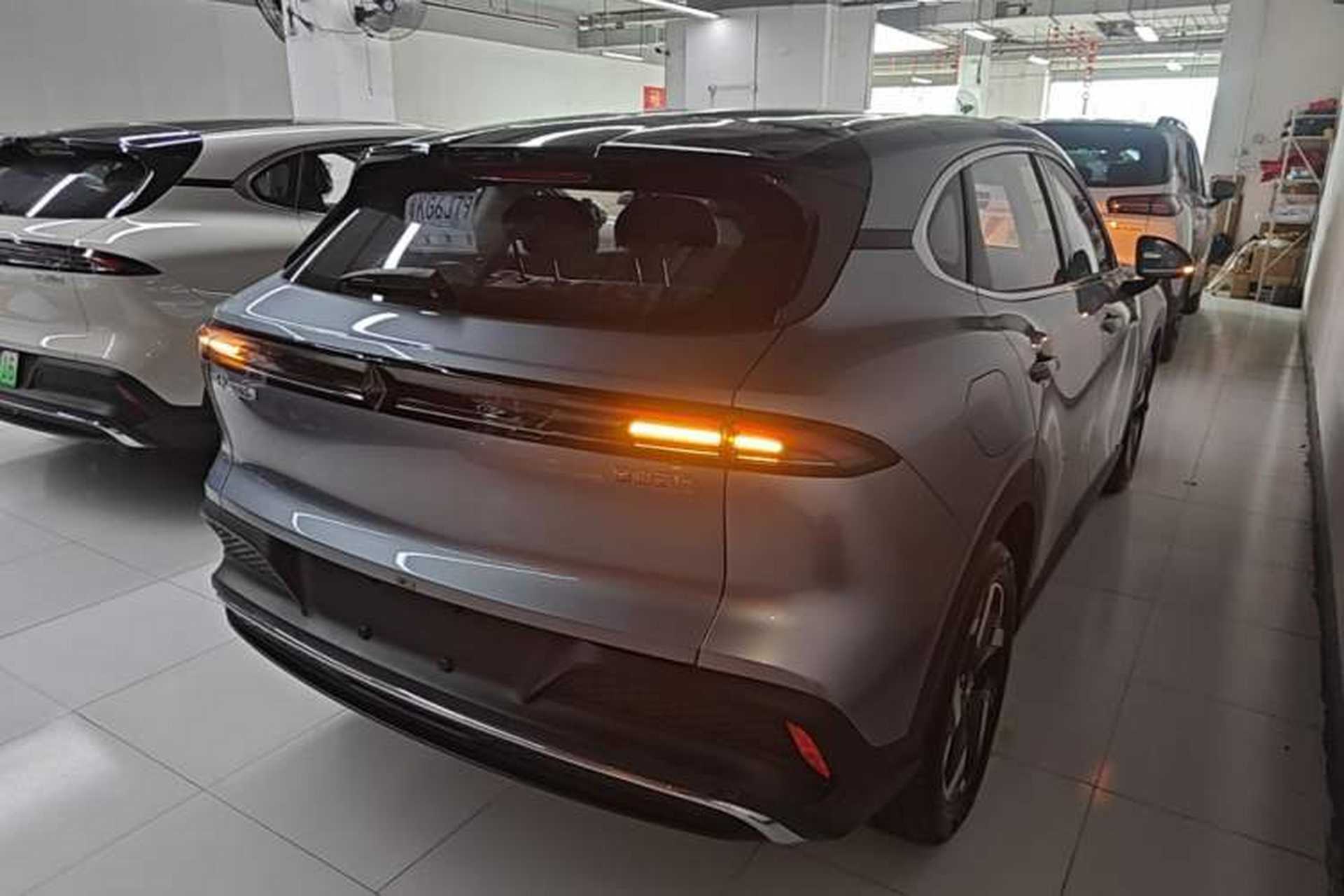 Used Baojun Yunhai 2026 Model 140km Plug-in Hybrid Standard Edition Rear Right 45 Deg
