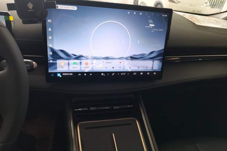 Used Baojun Yunhai 2026 Model 500km Pure Electric Standard Edition Audio And AC Panel