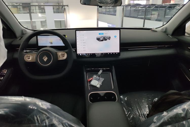 Used Baojun Yunhai 2026 Model 500km Pure Electric Standard Edition Center Console