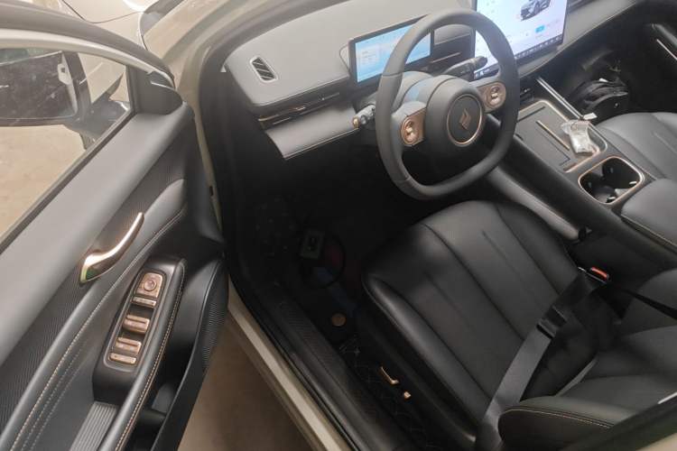 Used Baojun Yunhai 2026 Model 500km Pure Electric Standard Edition Driver Seat