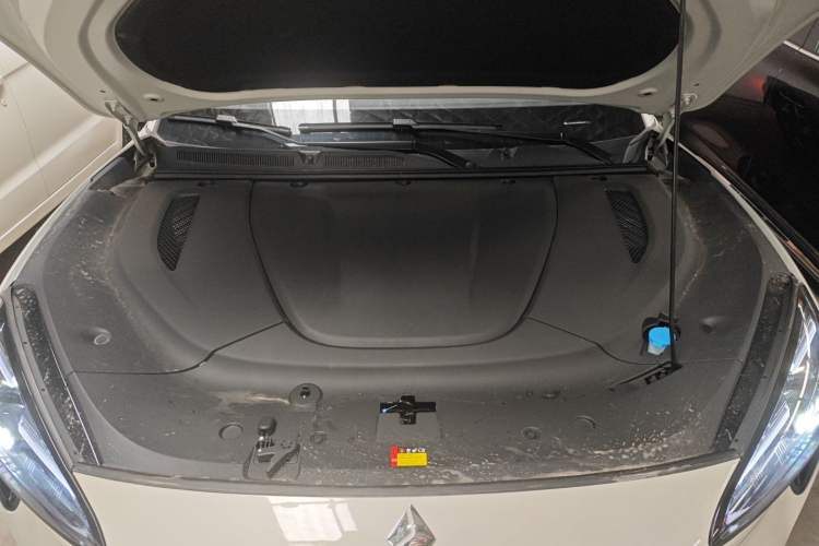Used Baojun Yunhai 2026 Model 500km Pure Electric Standard Edition Engine Bay