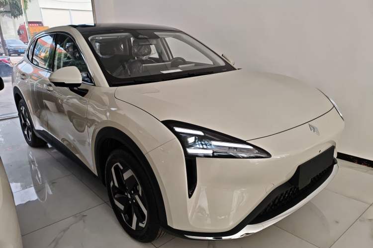 Used Baojun Yunhai 2026 Model 600km Pure Electric Standard Edition Exterior 2