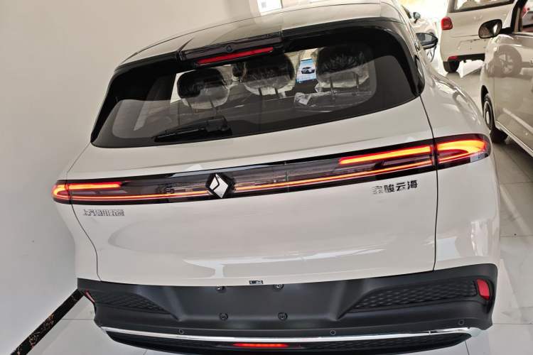 Used Baojun Yunhai 2026 Model 600km Pure Electric Standard Edition Exterior 4
