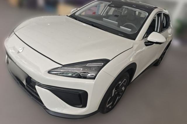 Used Baojun Yunhai 2026 Model 140km Plug-in Hybrid Standard Edition