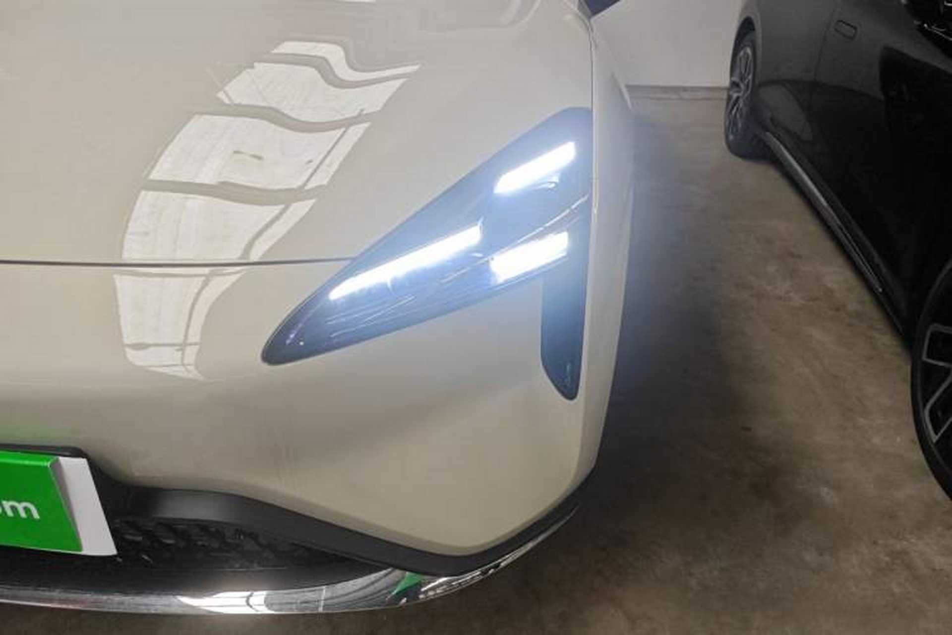 Used Baojun Yunhai 2026 Model 500km Pure Electric Standard Edition Left Front Headlight