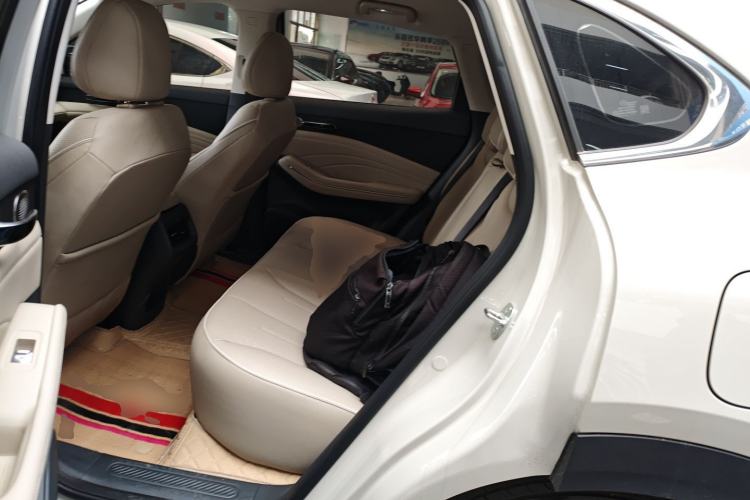 Used Baojun Yunhai 2026 Model 600km Pure Electric Edition Left Rear Seat