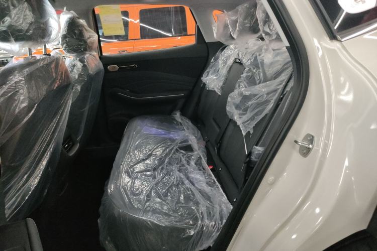 Used Baojun Yunhai 2026 Model 500km Pure Electric Standard Edition Left Rear Seat