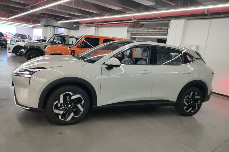 Used Baojun Yunhai 2026 Model 500km Pure Electric Standard Edition Left Side