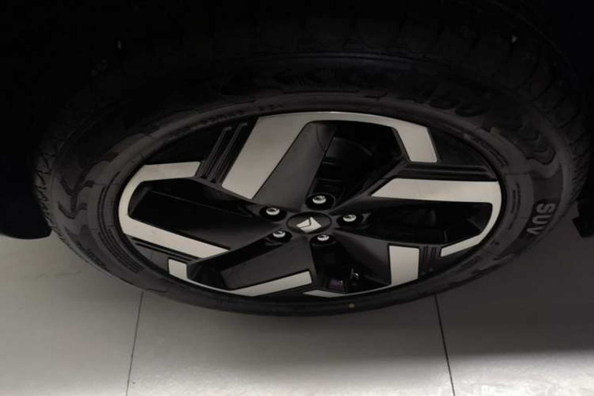 Used Baojun Yunhai 2026 Model 140km Plug-in Hybrid Standard Edition Right Rear Wheel Hub