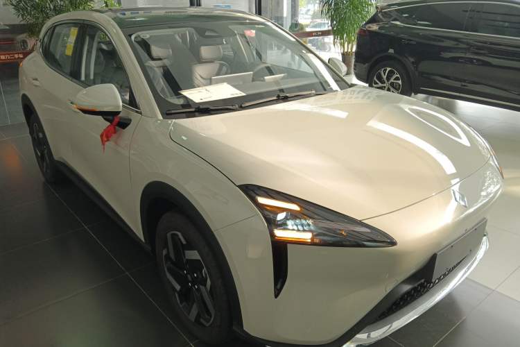 Used Baojun Yunhai 2026 Model 500km Pure Electric Standard Edition Exterior 2