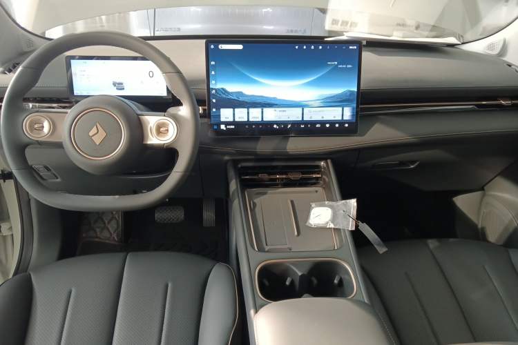Used Baojun Yunhai 2026 Model 500km Pure Electric Standard Edition Interior 2