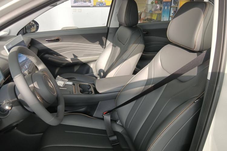 Used Baojun Yunhai 2026 Model 500km Pure Electric Standard Edition Left Front Seat