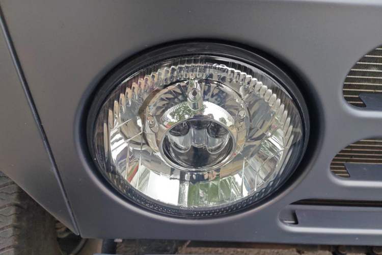 Used BAW 212 Classic 2023 Sniper 2.4T Manual Light-duty Model Right Front Headlight