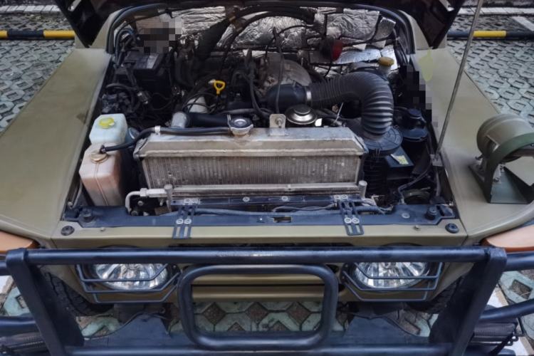 Used BAW 212 Classic 2014 2.0L four-wheel drive standard version Engine Bay
