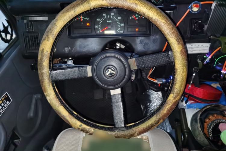 Used BAW 212 Classic 2014 2.0L four-wheel drive standard version Steering Wheel