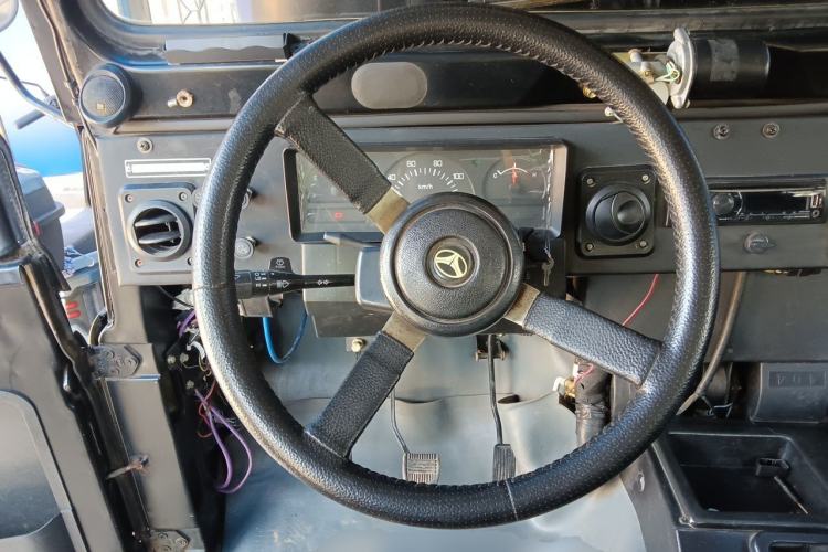 Used BAW 212 Classic 2015 2.0L four-wheel drive standard version Steering Wheel