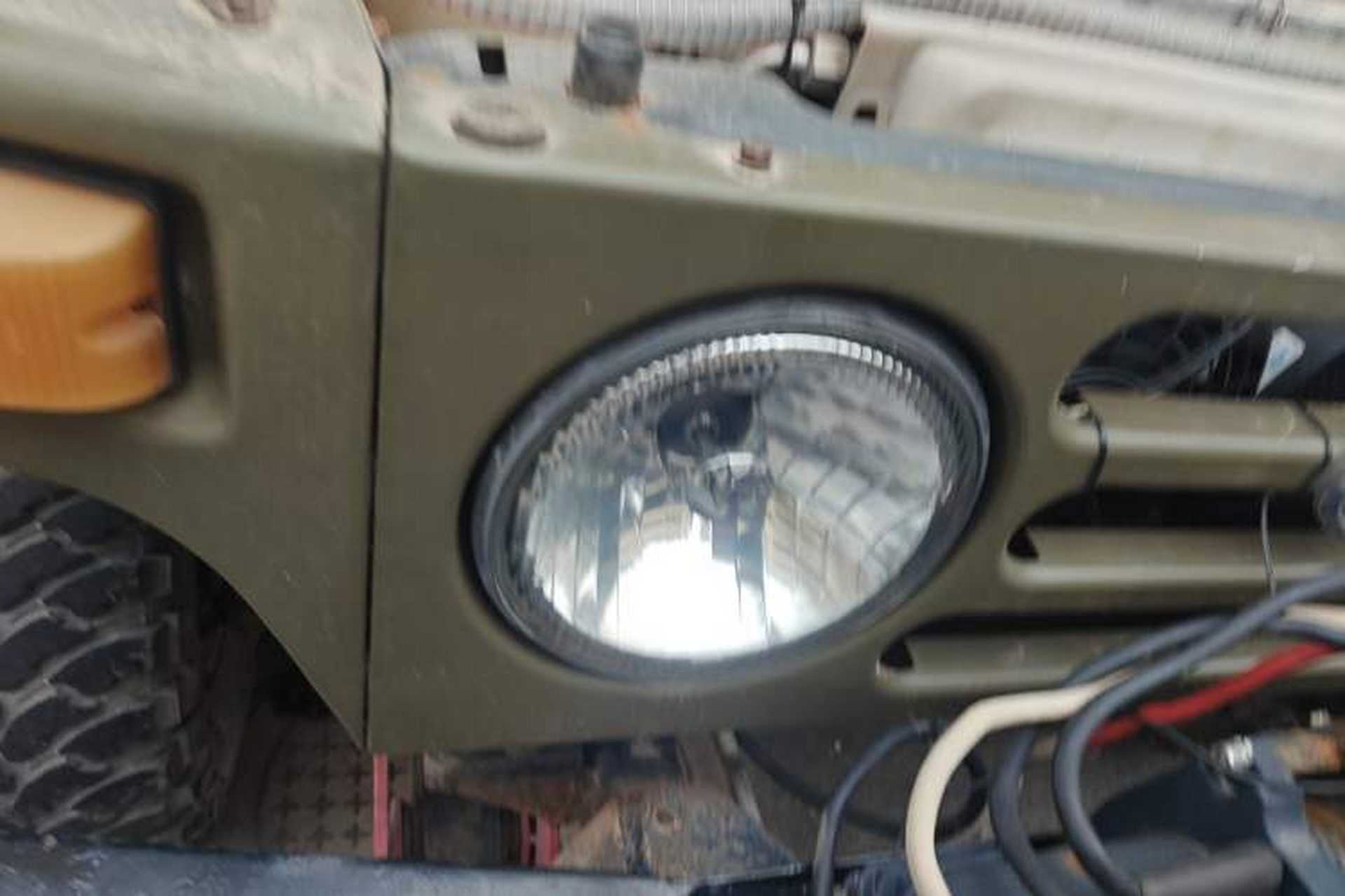 Used BAW 212 Classic 2015 2.0L four-wheel drive standard version Right Front Headlight