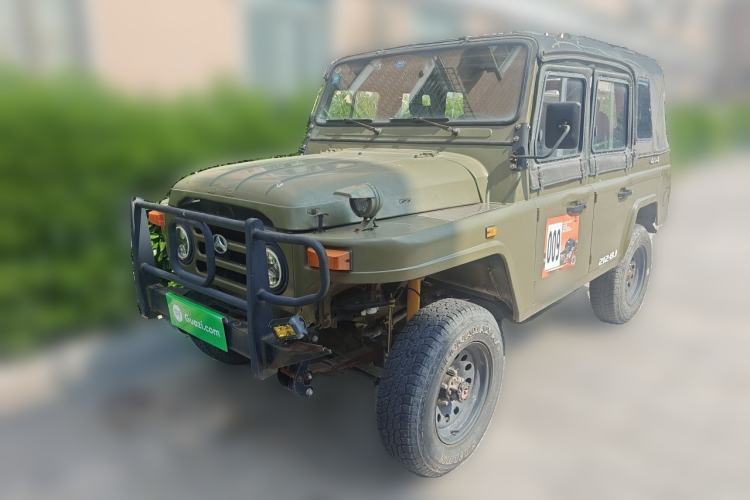 Used BAW 212 Classic 2016 2.0L Triangular Door Four-Wheel Drive Luxury Version China IV Emission Standard Guazi used car, China used car export, Used car for sale, Used cars, Cheapest cars for sale