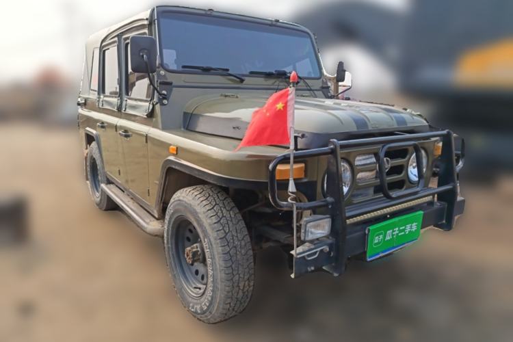 Used BAW 212 Classic 2016 2.0L Triangular Door Four-Wheel Drive Luxury Version China V Front Right 45 Deg
