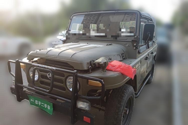 Used BAW 212 Classic 2016 2.0L Triangular Door Four-Wheel Drive Luxury Version China V Guazi used car, China used car export, Used car for sale, Used  cars, Cheapest cars for sale