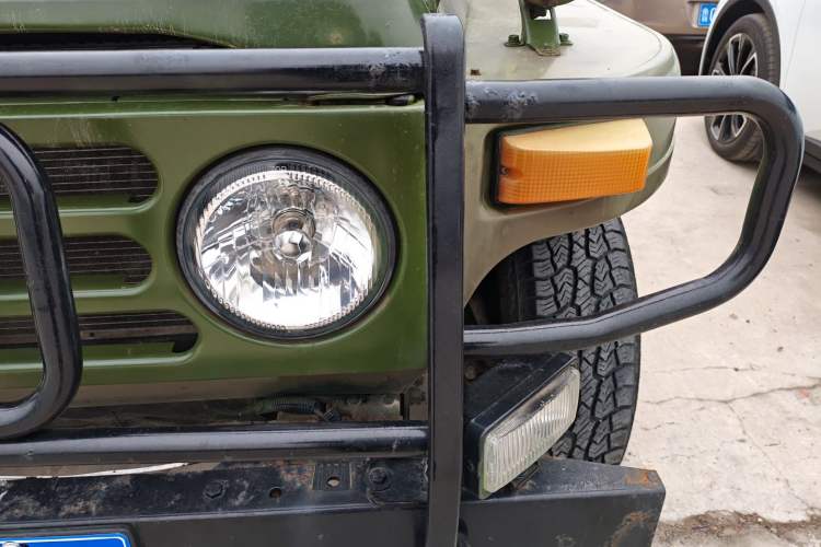 Used BAW 212 Classic 2016 2.0L Square Door Four-Wheel Drive Luxury Version China V Left Front Headlight