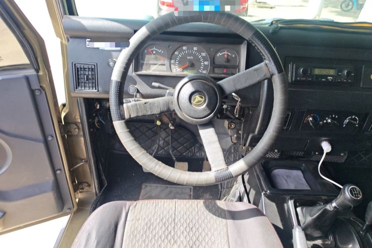 Used BAW 212 Classic 2016 2.0L Square Door Four-Wheel Drive Luxury Version China V Steering Wheel