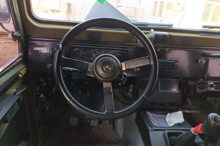 Used BAW 212 Classic 2016 2.0L Triangular Door Four-Wheel Drive Luxury Version China V Steering Wheel