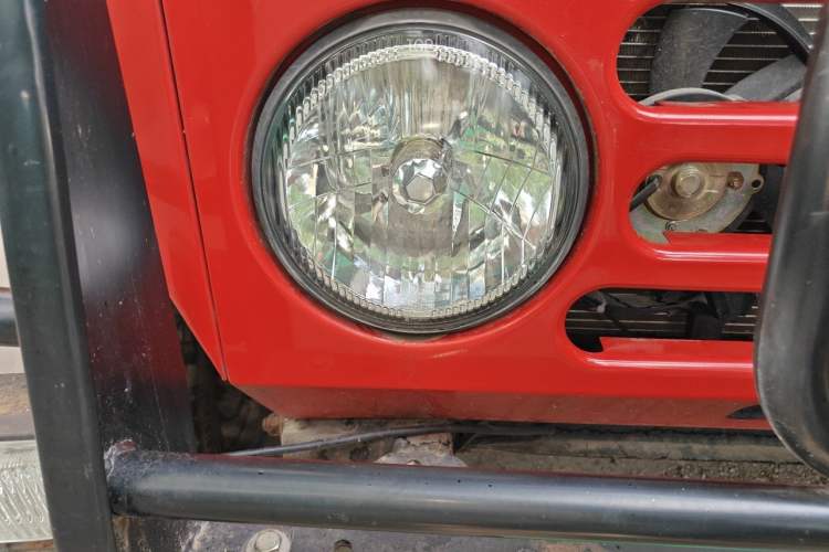 Used BAW 212 Classic 2016 2.0L Square Door Four-Wheel Drive Luxury Version China V Right Front Headlight