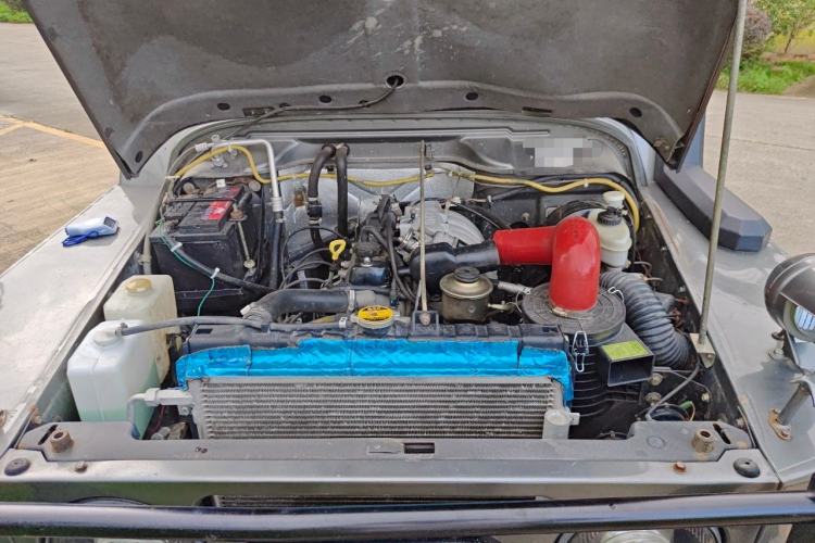 Used BAW 212 Classic  Engine Bay
