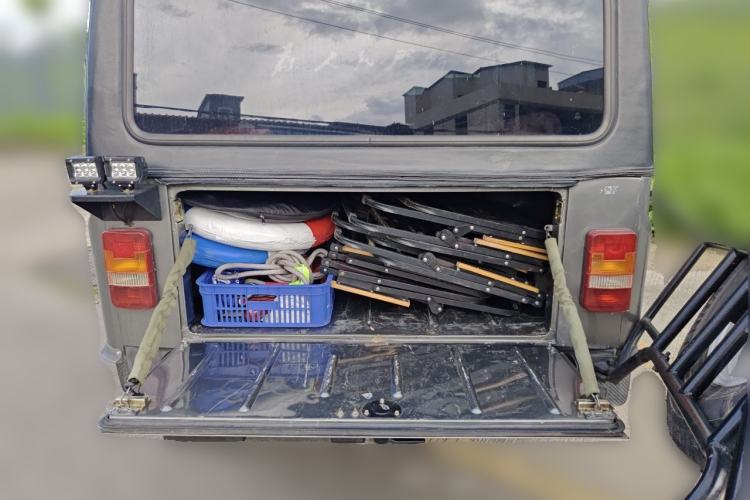 Used BAW 212 Classic  Trunk