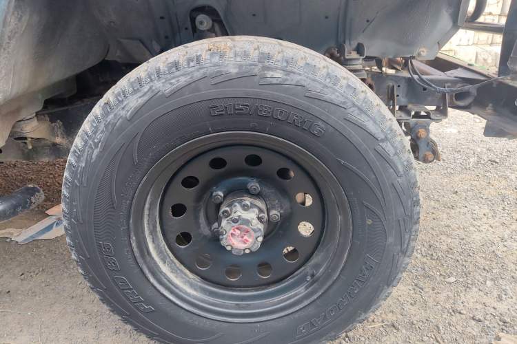Used BAW 212 Classic 2018 2.0L standard door Right Front Wheel Hub