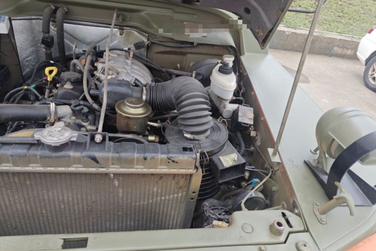 Used BAW 212 Classic 2018 2.0L triangular door Engine Bay Left