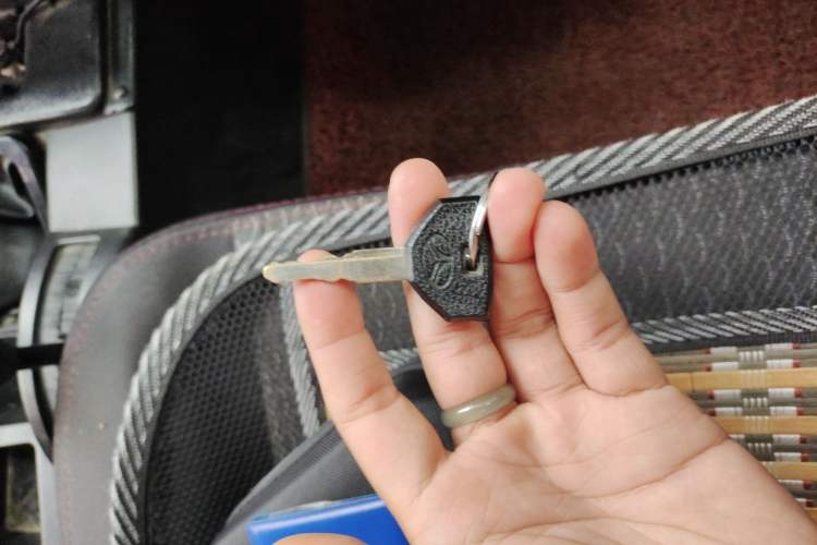 Used BAW 212 Classic 2018 2.0L triangular door Vehicle Key