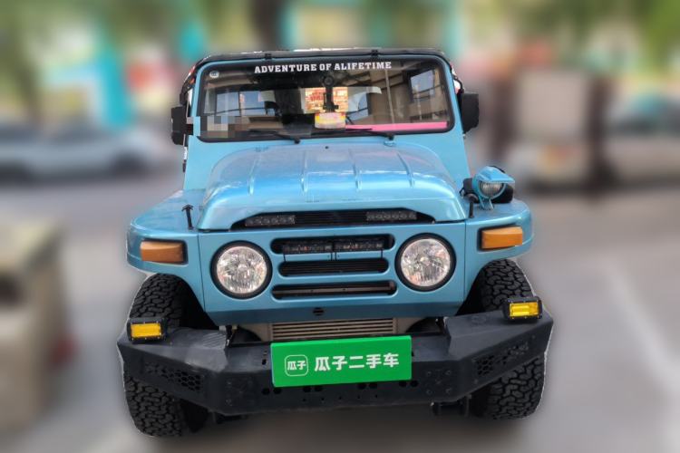 Used BAW 212 Classic 2019 Updated 1.5T Van China VI Front