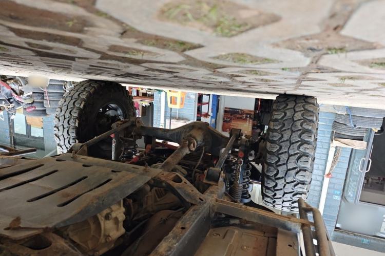 Used BAW 212 Classic  Chassis Rear Left