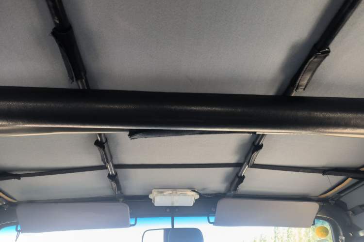 Used BAW 212 Classic 2019 1.5T triangular door China VI Headliner