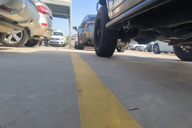 Used BAW 212 Classic 2019 1.5T triangular door China VI Left Side Sill