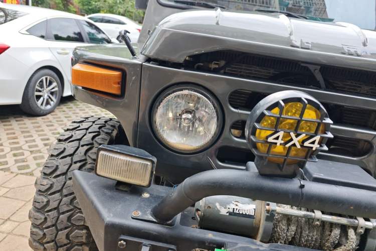 Used BAW 212 Classic  Right Front Headlight